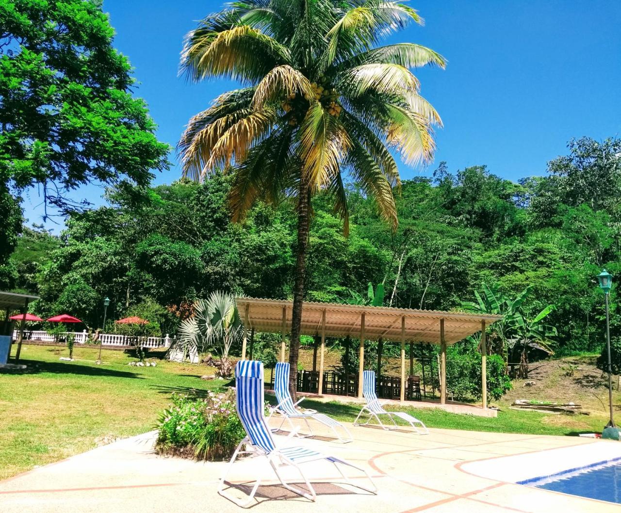 Hotel Playa By Marbar Hoteles Villeta Luaran gambar