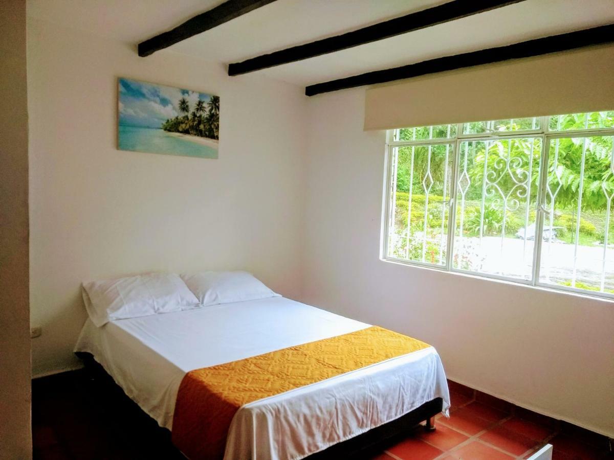 Hotel Playa By Marbar Hoteles Villeta Luaran gambar